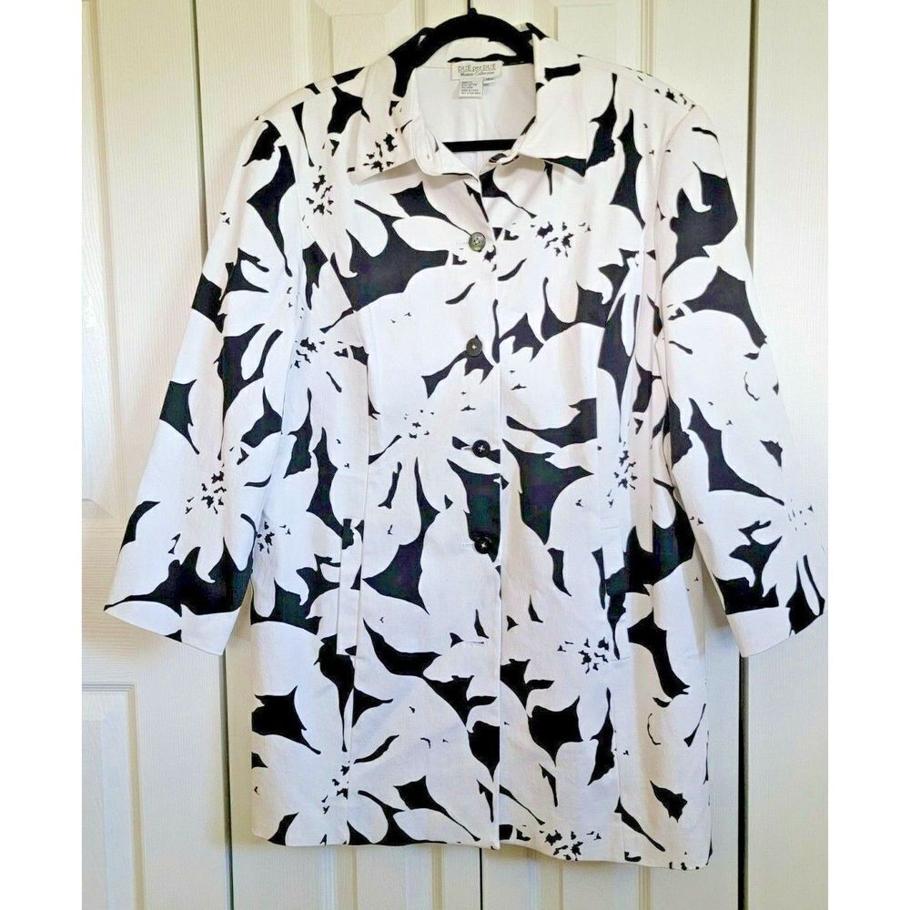 Due Per Due Women's White & Black Size 14W Lined Mid-Length Coat Heavy Pockets